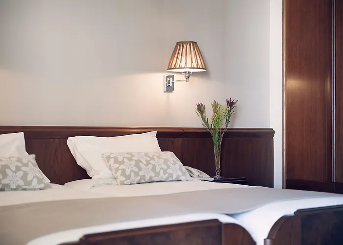 Hotel Avra Boutique 4*