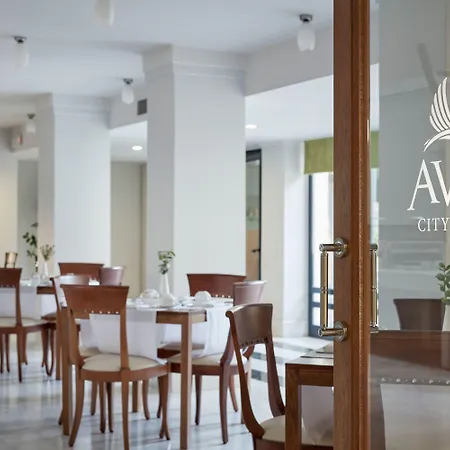 Avra Boutique 4*
