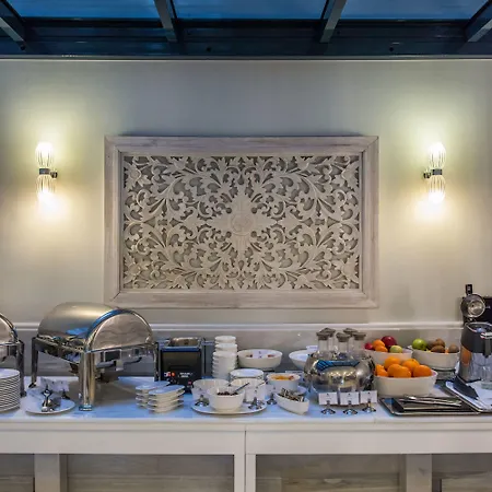Avra Boutique Отель 4*