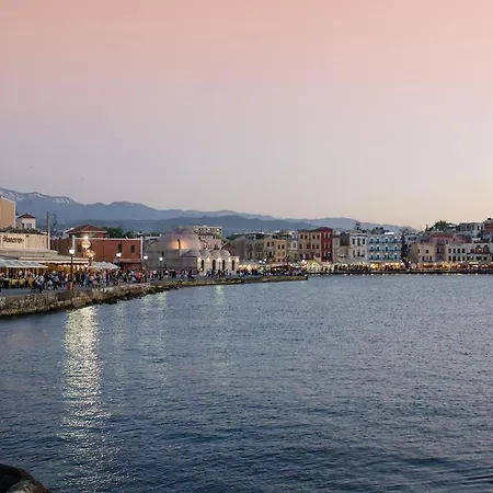 Hotel Avra Boutique 4*