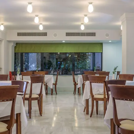 Avra Boutique 4*