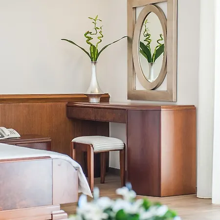 Avra Boutique 4* Chania (Crete)