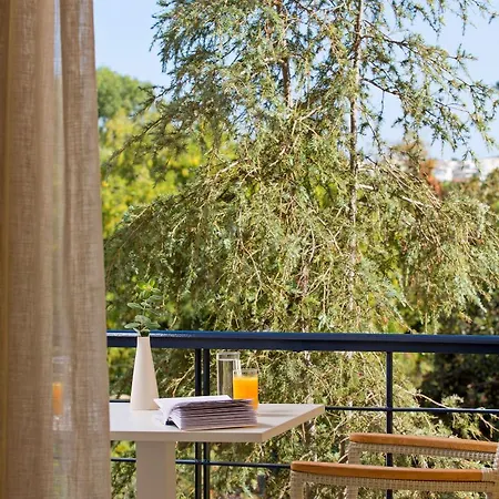 Avra Boutique Hotel 4*