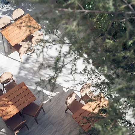 Avra Boutique 4*