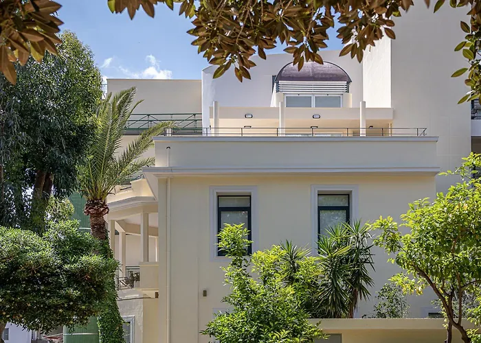 Hotel Avra Boutique 4*